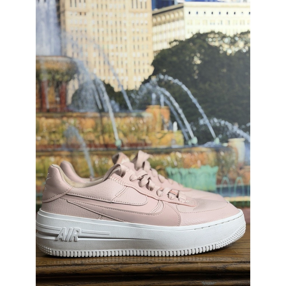 Nike Air Force 1 PLT.AF.ORM Platform Pink Oxford Leather DJ9946-602 Women